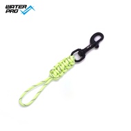 ตะขอเกี่ยวอุปกรณ์ – Swivel Bolt Snap with Braided Rope (glow-in-the-dark) แบรนด์ WATER PRO