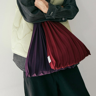 韓國 PLEATSMAMA 針織百摺肩背包 桑椹紫