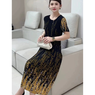 Ice Silk Pleated Dress Summer Fashionable Loose Elastic Middle-aged Large-size Womens Clothing 2022