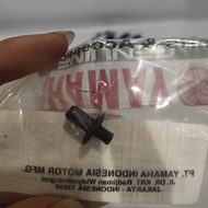 Original Yamaha Clip Rivet Bolt (YGP)