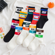 Set 10 Đôi Tất Vớ Cao Cổ Mix Chữ Siêu Cá Tính