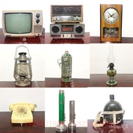 Rural Ornaments80Vintage Vintage Sewing Machine Old Lantern Vintage Radio TVUER8