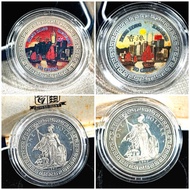 一套2個 1997香港回歸特别記念幣 $1 一元  維港傍晚/日落晚霞 景象 精裝各1個 英國皇家 HK Returns to China  Color and General One Dollar 