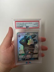 寶可夢卡 Umbreon Ultra Shiny GX