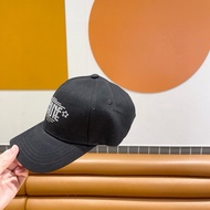 Chanel777 White Diamond Checked Fashion Hat Women Autumn Winter Warm Sunscreen