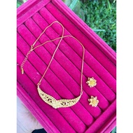 Latest Jodha necklace set/A Jodha necklace set