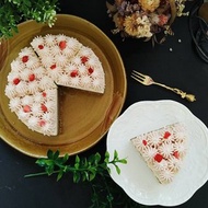 蜜香紅茶生乳慕斯6吋。