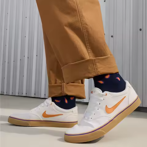 Nike Authentic SB Chron 2 CNVS Men's Women's Classic Low-Top Sneakers DM3494-107