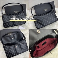 Women's Leather Baguette Shoulder Bag Double C