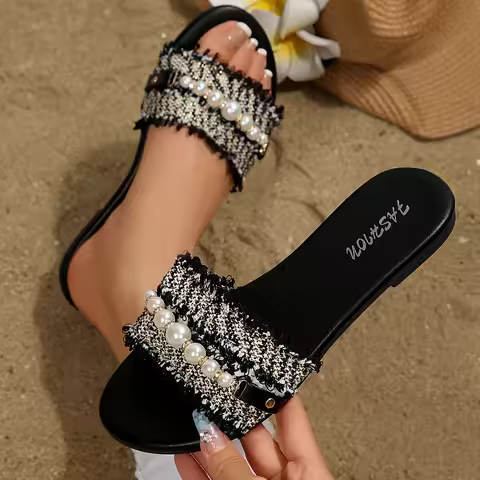 Women's Shoes New Fashion Slippers with Pearl Buckle, Versatile Solid Color Metal Decoration, Round 