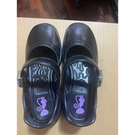 Forwarding catcha Shoes Size 34