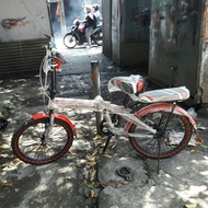 Sepeda lipat ukuran 20 Odessy merah hitam