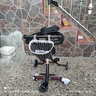 Magic Stroller Exotic 5 Roda Bekas Sepeda dorongan Kereta anak balita