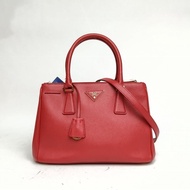PRADA Galleria殺手包中號紅色牛皮金扣肩背包