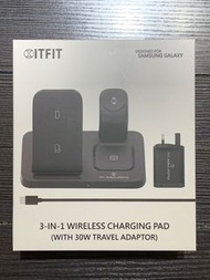 全新SamsUng ITFIT 三合一無線充電板（包 括30W旅行充電器）