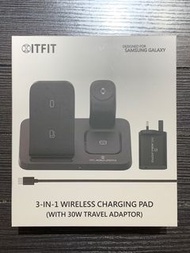 全新 Samsung ITFIT 三合一無線充電板（包 括30W旅行充電器）