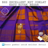 # SARUNG BHS EXCELLENT GOLD KDT KOMBINASI DUA TEROPONG MOTIF KOTAK #