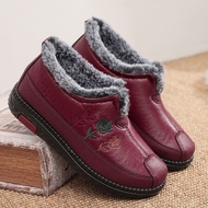 <[CDATA[Beijing-Style Cotton Shoes with Fleece Lining - Perfect for Cold Weather]]>