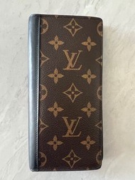 LV 長銀包 Brazza Wallet