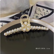 Ready Stock Fashion 11cm Large Hair Claw Clip Rhinestone Pearl Hair Clip Hair Accessories韩版11cm珍珠大抓夹