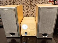 kenwood ls-dv6-s喇叭二音路30瓦加菲利浦1055/96主機，主機cd不轉其他功能上正常音樂音質清徹響亮的