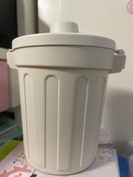 小型垃圾桶