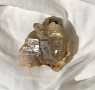 鈦晶簇 髪晶 水晶簇 城堡 金髮晶 天然水晶 擺設 水晶原礦 原石