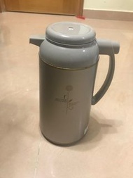 象印日本製1.55L 玻璃內膽手式保溫瓶