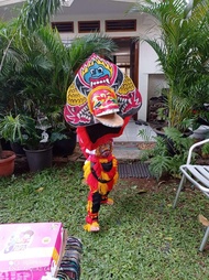 Barongan Caplokan anak spon dengan kain Barongan spon masa Promo Barongan anak Murah Kayu Devil Anak2 Devil SD SMP - Barongan Pecut Barongan Anak2 umur 10 Pecut Bopo Entul Barongan Jumantoro Sakral Warga Psht Barongan Jumantoro Asli Barongan Asli Ponorogo