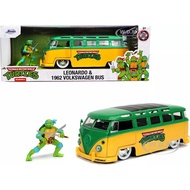 JADA TOYS NINJA TURTLE LEONARDO 1960 VOLKSWAGEN BUS 1/24 SCALES DIECAST BUS  (31786)