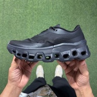 On昂跑 Cloudmonster 2 CURRENT FORM 1.0 black 黑色