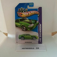 HOT WHEELS GREEN 92 FORD MUSTANG