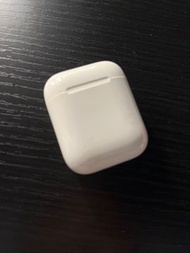 Apple AirPods Charging Case