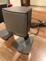 Bose Companion 3 系列 II 只有衛星喇叭一對 , 近九成新～ （沒有重低音, 跟音量調節）