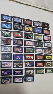 任天堂 Game Boy Advance nds可以玩遊戲卡。380元打包走。