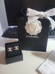 Chanel 香奈兒 2021 經典 限量 珍珠水鑽耳環 Earrings