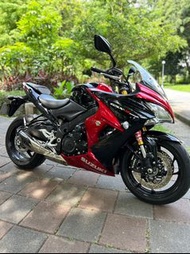 SUZUKI GSX-S1000F