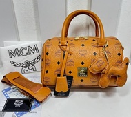 กระเป๋าสะพายผู้หญิง สะพายข้าง สะพายไหล่ หิ้วถือ คล้องแขน เอ็มซีเอ็ม/MCM ขนาด 10inv/นิ้ว