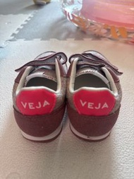 VEJA 兒童運動鞋