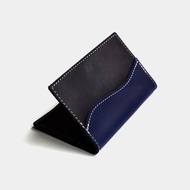 【搖晃的藍莓汁】植鞣牛皮名片夾 黑色X藍色皮革卡夾 刻字禮物