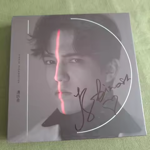 Dimash Kudaibergen Autographed Dimash Kudaibergen iD 2CD GIFTS COLLECTION 2019