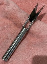 Dao gọt mắt thơm siêu nhanh