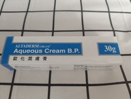 歐化潤膚膏 aqueous cream B.P.