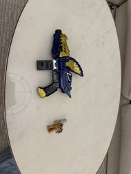 Power ranger toy gun with transformation thing