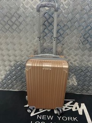 20 inch luggage 20 吋行李箱 55 x 35 x 22cm