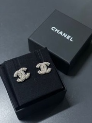 Chanel 經典款雙C耳環