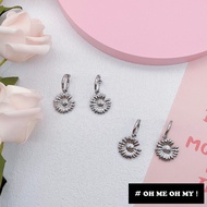 /Daisy Flower Steel Hoop Earrings/Titanium Earrings/Steel Earrings/Korean Earrings/Stainless Earring
