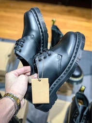 Dr.Martens 1461 Mono 黑色全黑黑線皮鞋 男女同款 香港專售