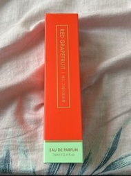 Mumchit 香水 Red Grapefruit
