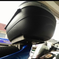 SPECIAL ADVANCE RACK FOR SYM200/VTS200 (BRAND GIVI)